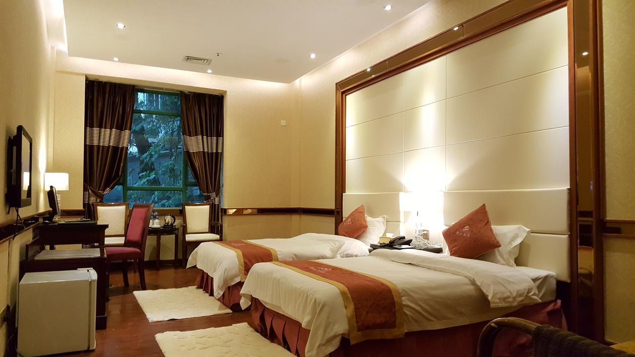 Grand Villa Hotel Гуанчжоу Экстерьер фото