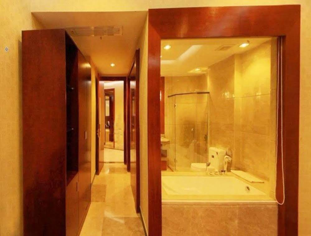 Grand Villa Hotel Гуанчжоу Экстерьер фото